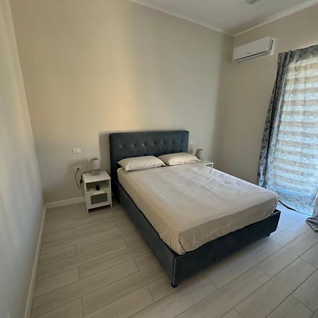 דירות נאפולי Airport House מראה חיצוני תמונה