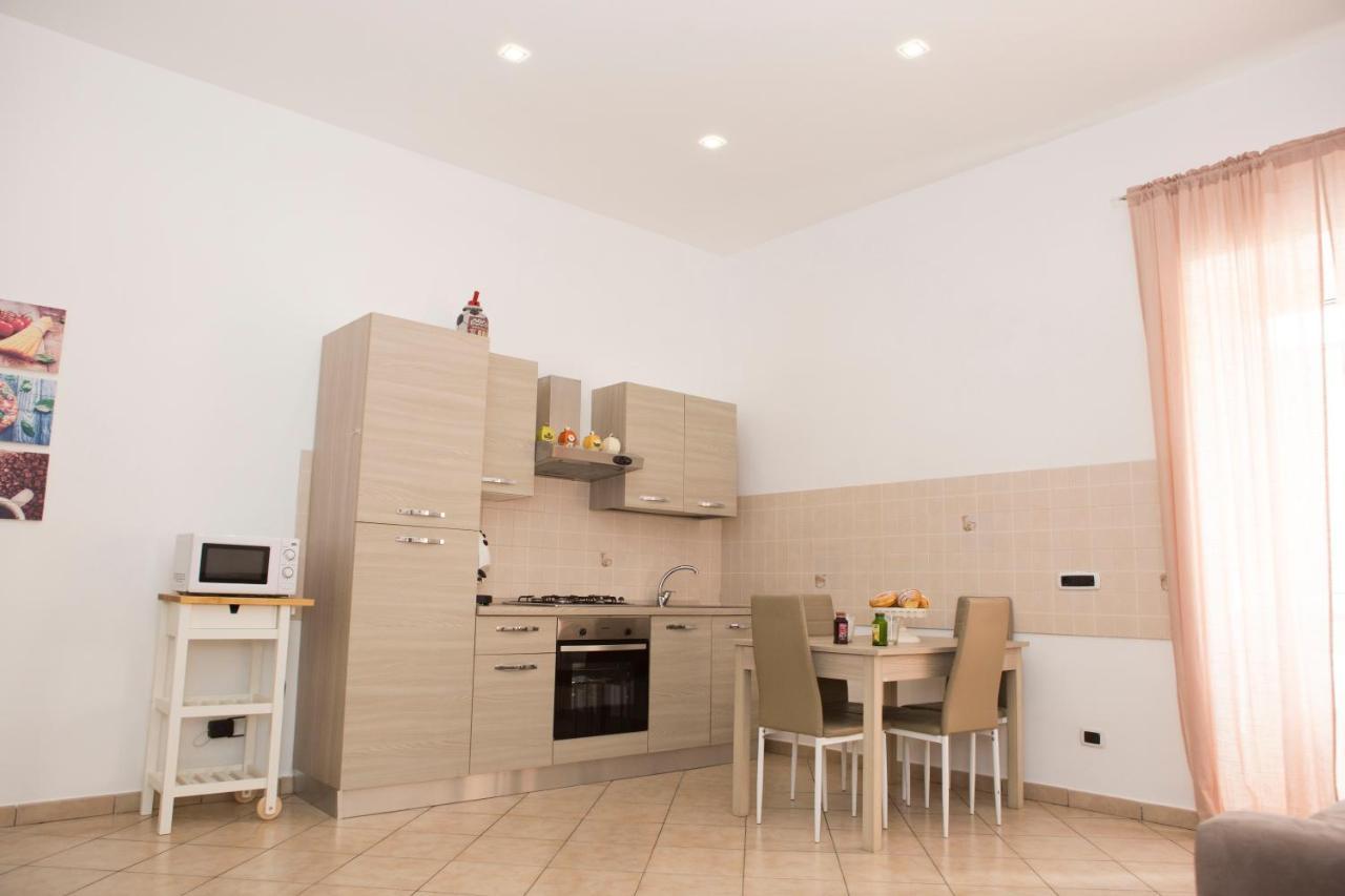 דירות נאפולי Airport House מראה חיצוני תמונה