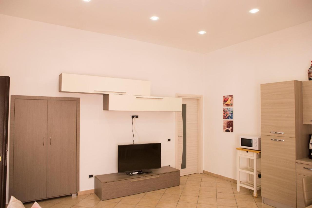 דירות נאפולי Airport House מראה חיצוני תמונה